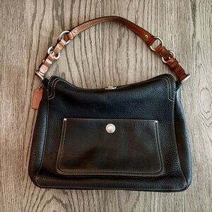 Coach Soft Pebble Black Tan Leather Shoulder Bag Vintage